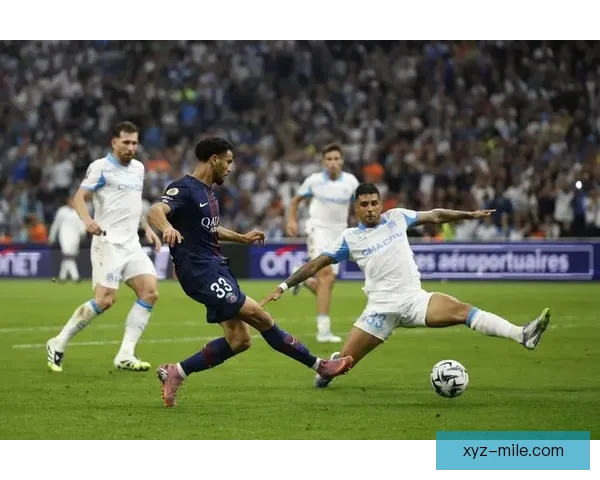 埃弗顿前锋莫派租借加盟马赛开启法甲新征程